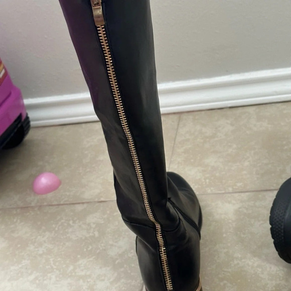 Steve Madden Women High Knee Black Boots size 6 - Picture 7 of 13